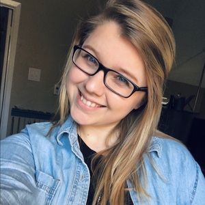 Meet your Posher, Blaine